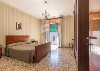 Camera / camera da letto - Quadrilocale Via Napoli
 
14, Cellere - foto 32
