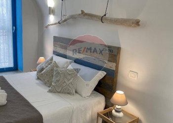 Camera da letto - Appartamento Via Chirurgo dell'Erba
 
87, Vieste - foto 5