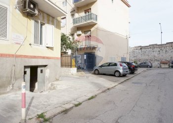 esterno - Box Via Foggia
 
Snc, Vieste - foto 9