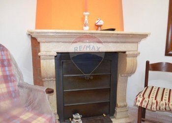 Dettagli - Appartamento via ceraso
 
7-9, Castelpagano - foto 7