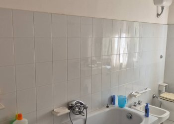 Bagno - Casa semi indipendente strada provinciale 26
 
7, Montaguto - foto 8