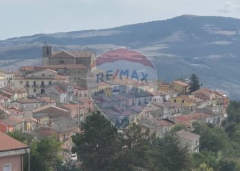 Vista delle montagne - Casa semi indipendente strada provinciale 26
 
7, Montaguto - foto 16