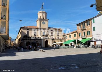 Foto 1 - Attività Commerciale Via Vincenzo Gioberti, Orbetello - foto 1