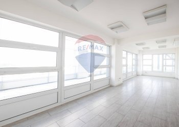 Stanza vuota - Ufficio Via Silos
 
1, San Donà di Piave - foto 13