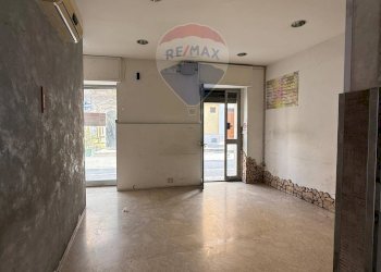 Stanza vuota - Locale Commerciale corso umberto 1
 
36, Chiaramonte Gulfi - foto 9