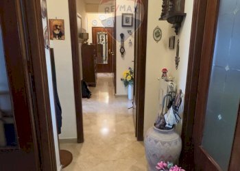 Hall / corridoio - Appartamento viale della regione siciliana
 
2464, Palermo - foto 9