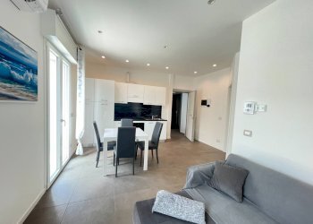 Foto 2 - Trilocale Viale Mantova
 
82, Rimini - foto 2