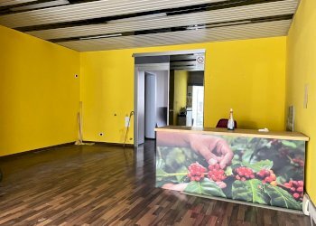 Foto 2 - Commercial Premises Savona - photo 2