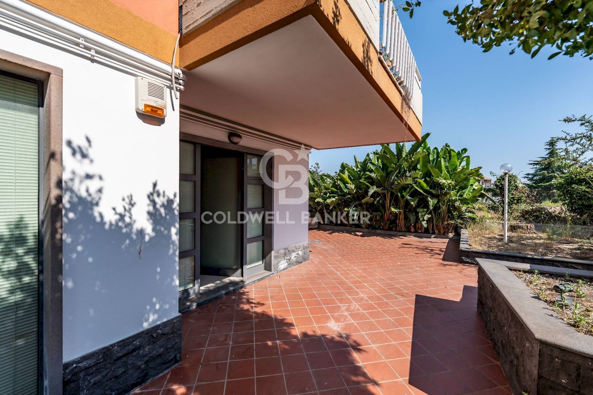 Foto 3 - Locale Commerciale Via Sutera
 
2, Acireale - foto 3