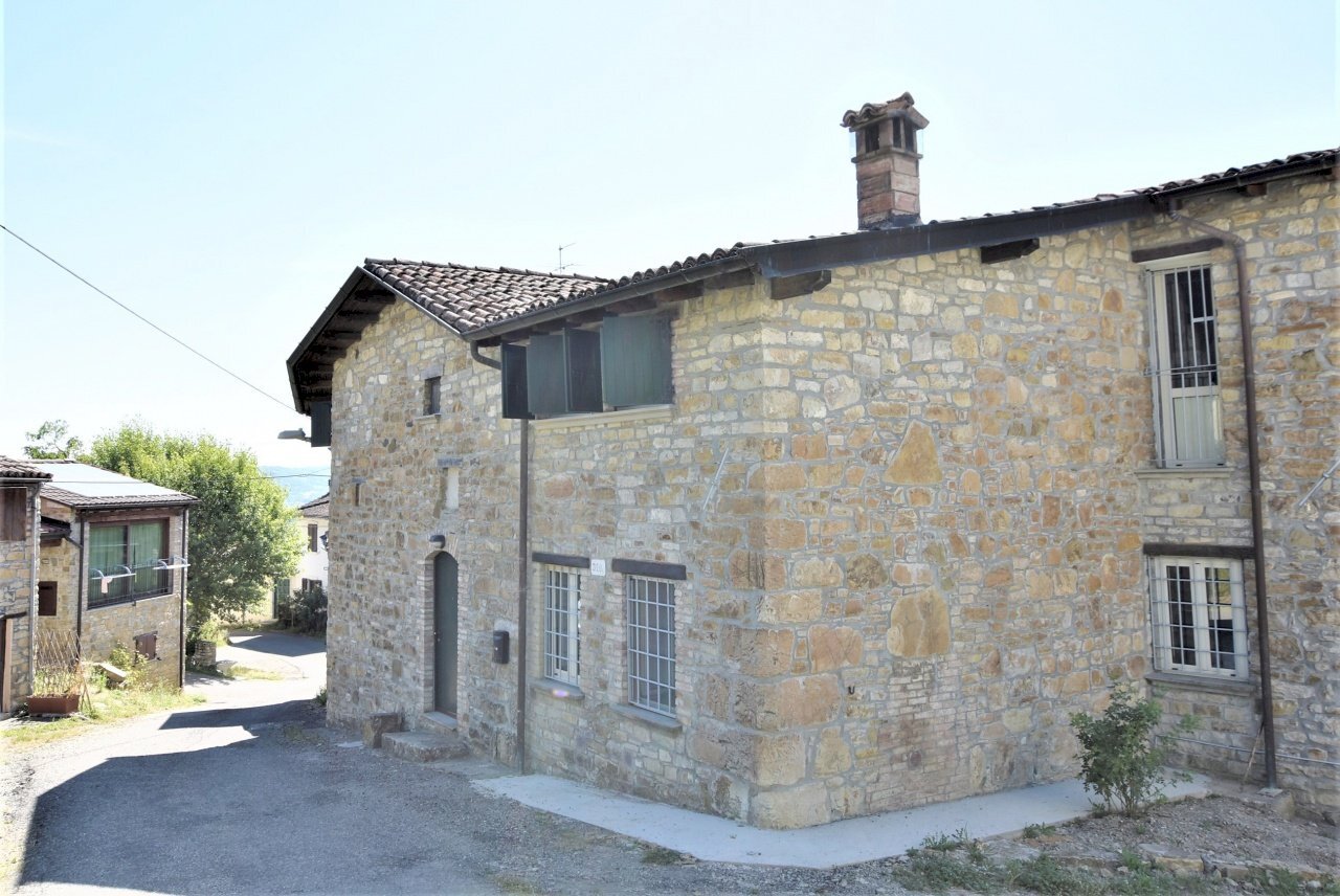 esterno - Casa indipendente Loc. Centomerli, Bobbio - foto 1