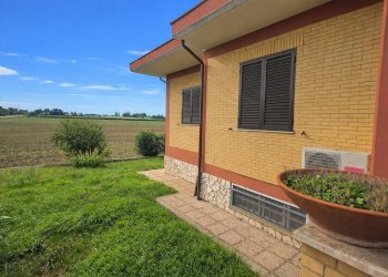 Foto 12 - Villa Via Linosa
10, Aprilia - photo 12