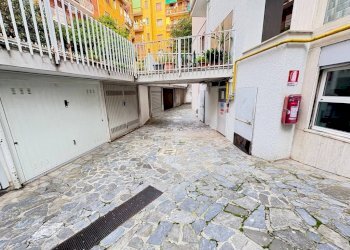 Cortile interno - Box via Cola di Rienzo, 46, Milano - foto 15