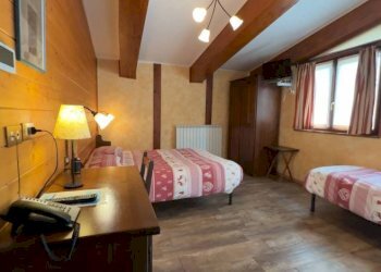 Camera da letto - Negozio Bardonecchia - foto 23