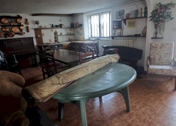 Salone - Villa Frazione Valleandona, Asti - foto 14