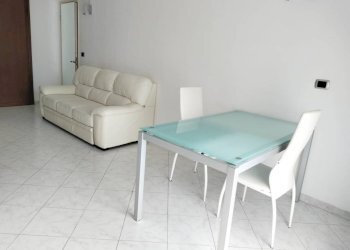 Soggiorno - Trilocale corso Ferdinando Magellano, 1c, Genova (zona Sampierdarena) - foto 6