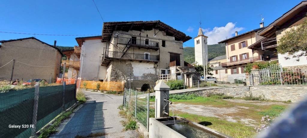 Zona - Rustico Frazione Excenex, 30, Aosta - foto 1