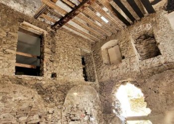 Cantina - Rustico Frazione Excenex, 30, Aosta - foto 10