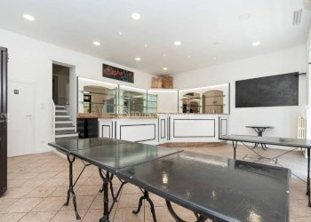 Salone - Bar Tavola Calda - Fredda via Vittorio Emanuele II, 15, Chieri - foto 6