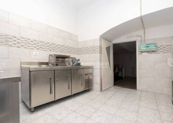 Cucina - Bar Tavola Calda - Fredda via Vittorio Emanuele II, 15, Chieri - foto 16