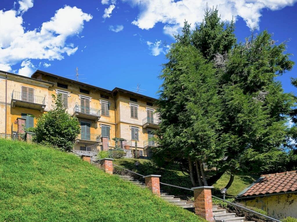 Facciata - Trilocale Regione Serra, 1, Tollegno - foto 1