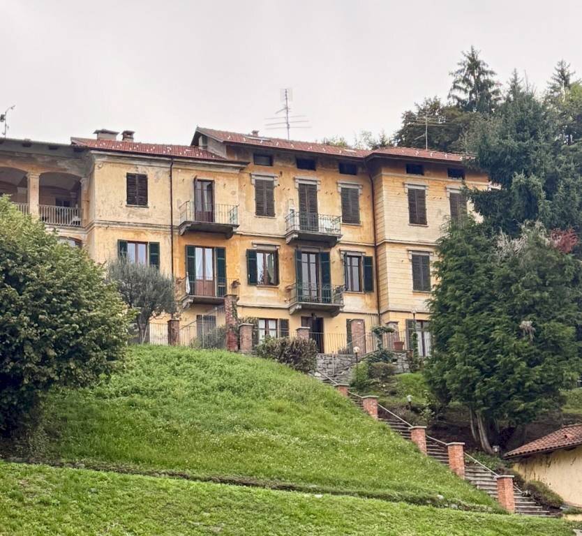 Facciata - Trilocale Regione Serra, 1, Tollegno - foto 2