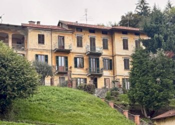 Facciata - Trilocale Regione Serra, 1, Tollegno - foto 2