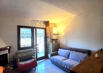 Camera da letto - Bilocale strada Statale del Passo di Aprica, Villa di Tirano - foto 8