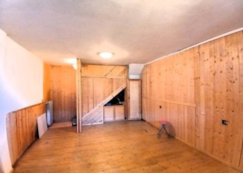 Stanza non arredata - Bilocale strada Statale del Passo di Aprica, Villa di Tirano - foto 15