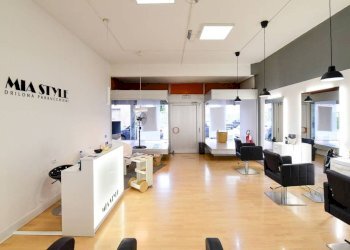 Interno non residenziale - Shop viale Repubblica, Cabiate - photo 1