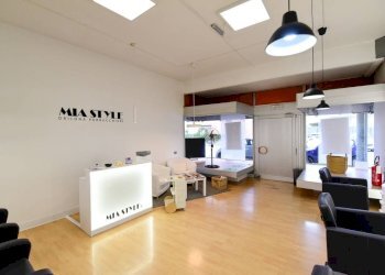 Ufficio - Shop viale Repubblica, Cabiate - photo 8