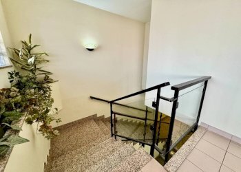 Interno palazzo - Negozio corso Torino, 87, Buttigliera Alta - foto 21