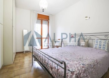 Camera da letto - Bilocale via Antonio Santarelli, Forlì - foto 10