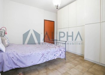 Camera da letto - Bilocale via Antonio Santarelli, Forlì - foto 11