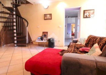 Casa semi indipendente Via Vincenzo Gioberti, Alice Castello - foto 5