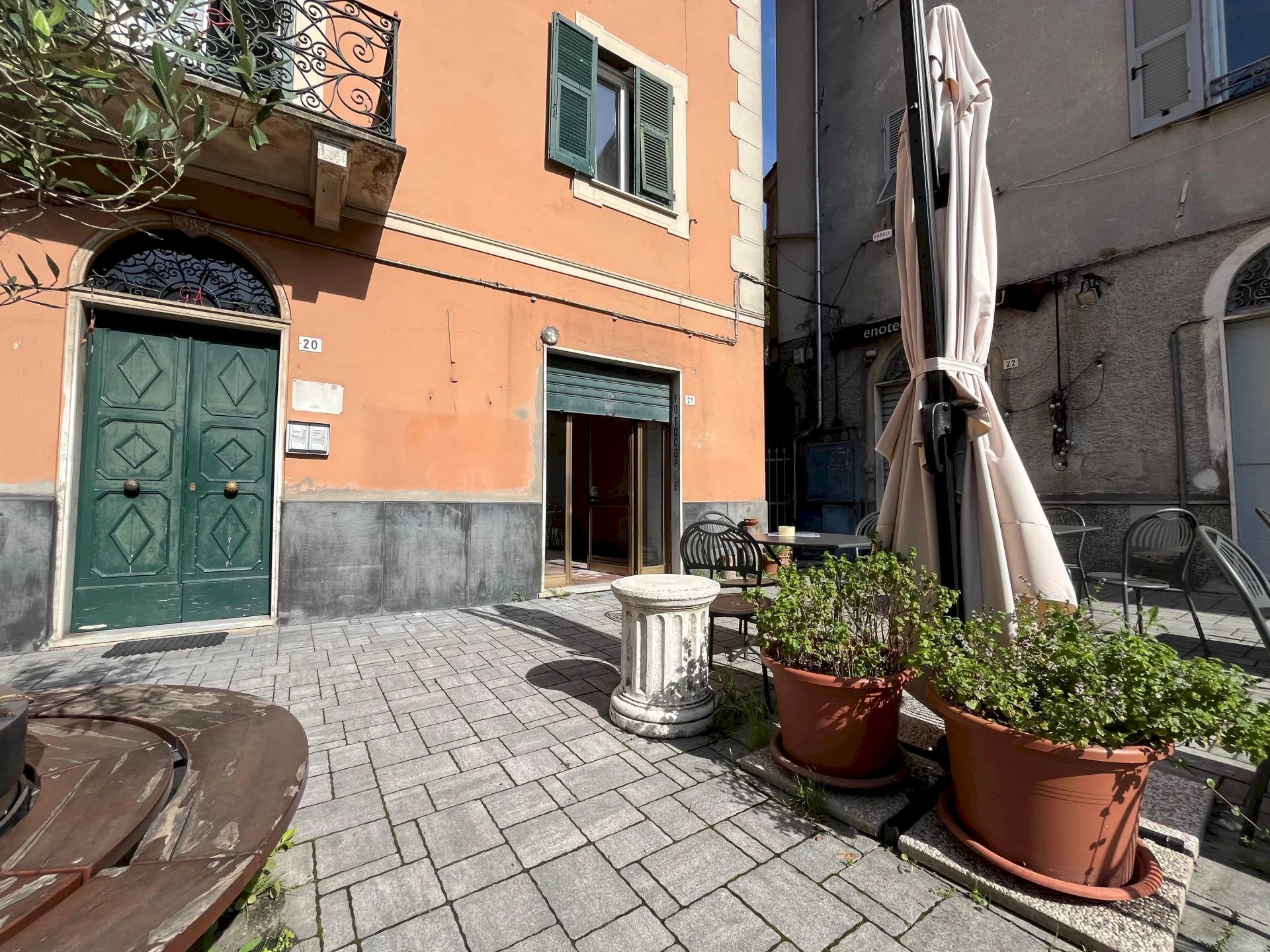 Facciata - Negozio Piazza dei Mosto, Ne - foto 2