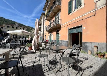 Facciata - Shop Piazza dei Mosto, Ne - photo 1