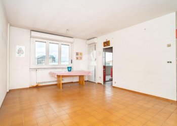 Quadrilocale Piazza Kennedy, Beinasco - foto 1