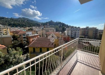 Quadrilocale Via Aschieri, Rapallo - foto 3