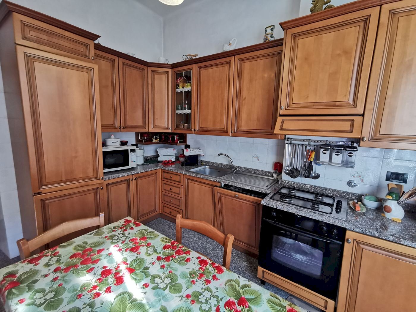 Three-room apartment Genova San Teodoro Via Bologna 9, Genova (neighborhood San Teodoro) - photo 3