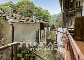 Cortile interno - Rustico Via San Defendente, 87, Bagnolo Piemonte - foto 29