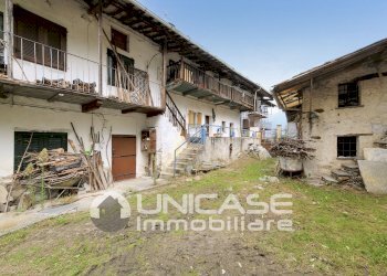 Cortile interno - Rustico Via San Defendente, 87, Bagnolo Piemonte - foto 32