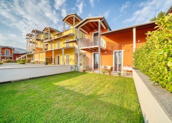 Villa a Schiera Via San Luigi, Giaveno - foto 1