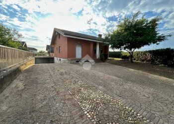 Villa Via Primo Levi, Santhià - foto 2