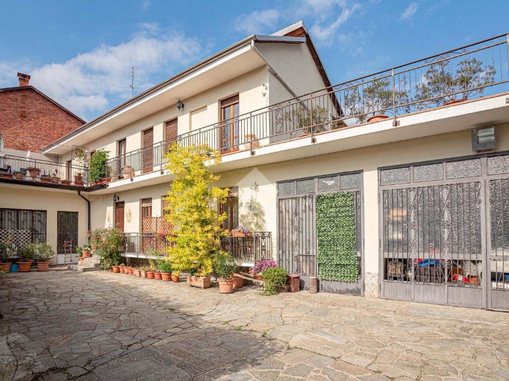 Casa semi indipendente Via corio, Ciriè - foto 1