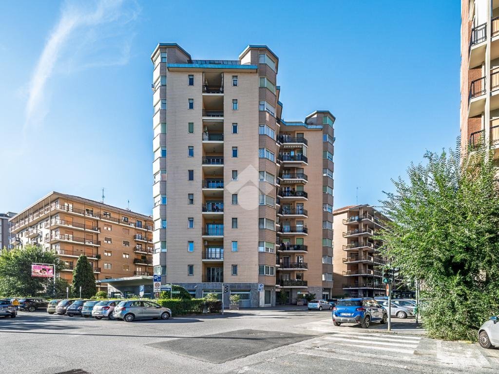 Two-room apartment Via manzoni, Collegno - photo 1