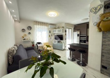 Trilocale Via martiri della libertà, Giaveno - foto 1