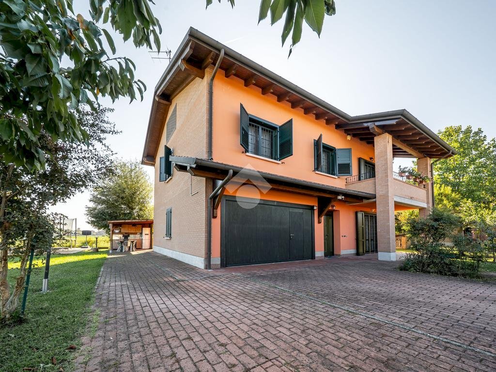 Villa Via Pindaro, Reggio nell'Emilia - photo 2