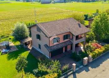 Villa Via Pindaro, Reggio nell'Emilia - foto 3