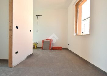 Bilocale Corso Gino Vendemini, Savignano sul Rubicone - foto 1