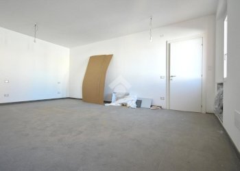 Bilocale Corso Gino Vendemini, Savignano sul Rubicone - foto 5